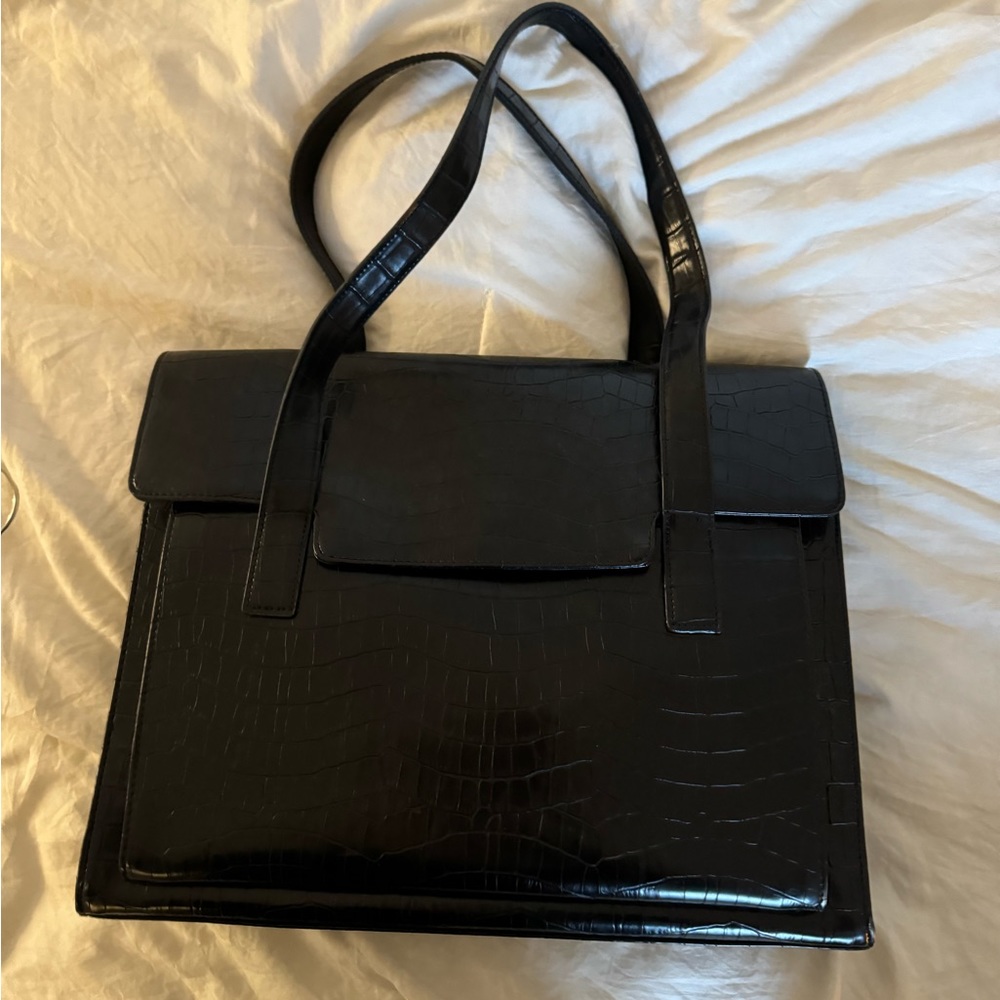 Black work tote